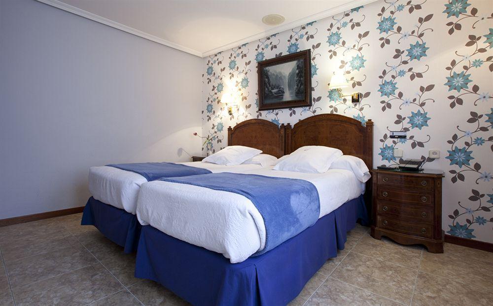 Hostal Astoria Madrid Luaran gambar