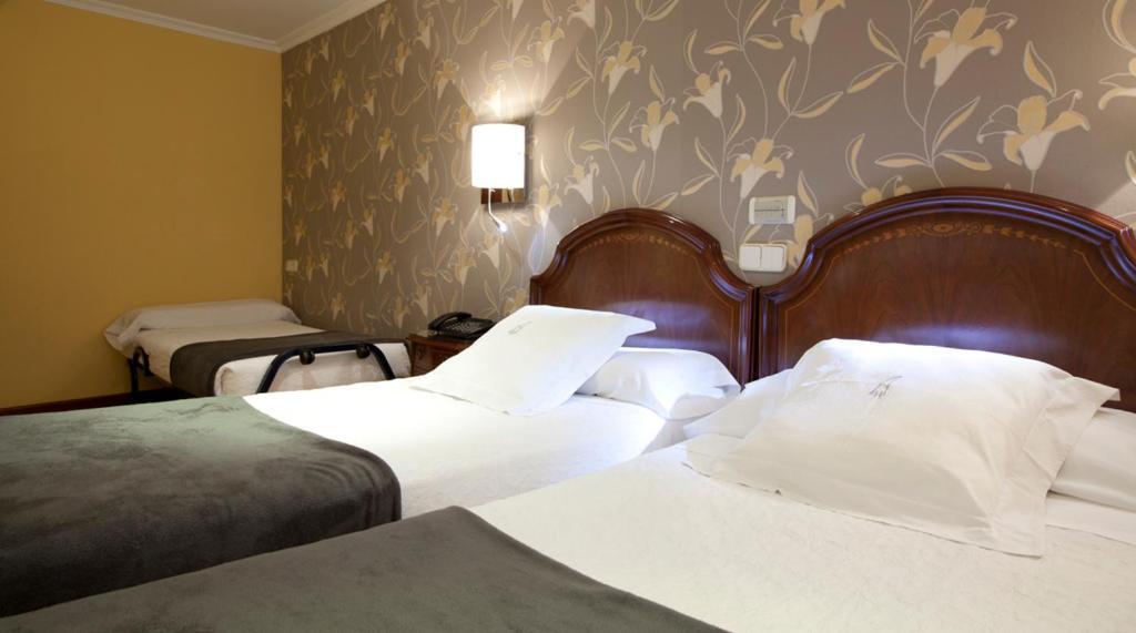 Hostal Astoria Madrid Luaran gambar